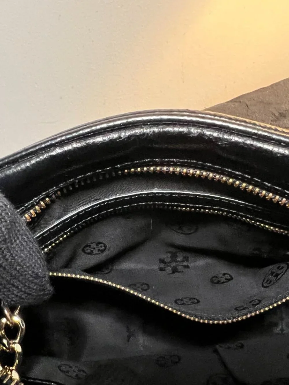 Tory Burch Black Pebbled Leather Camera Bag